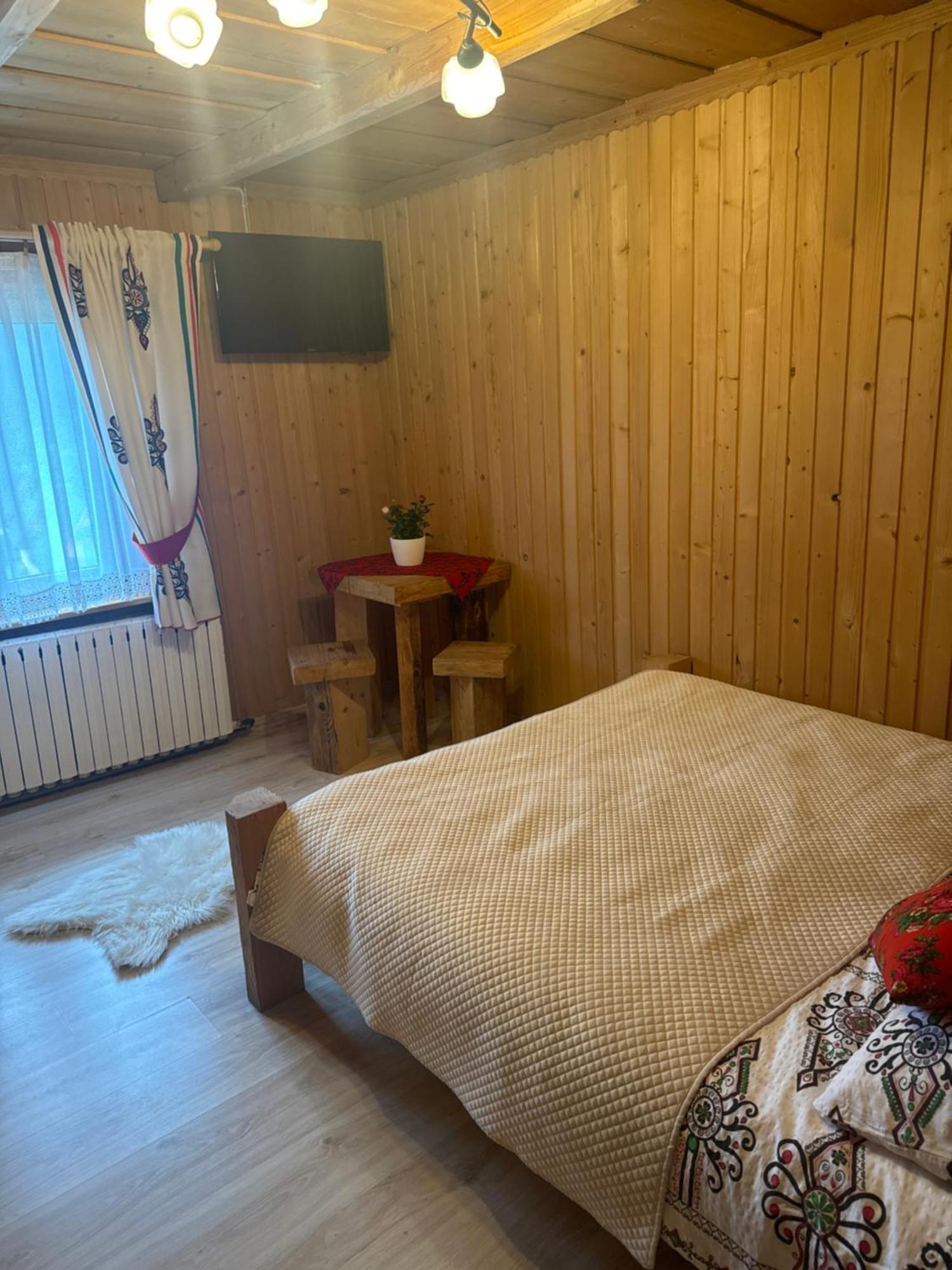 U Mlynorza Leilighet Suche Eksteriør bilde